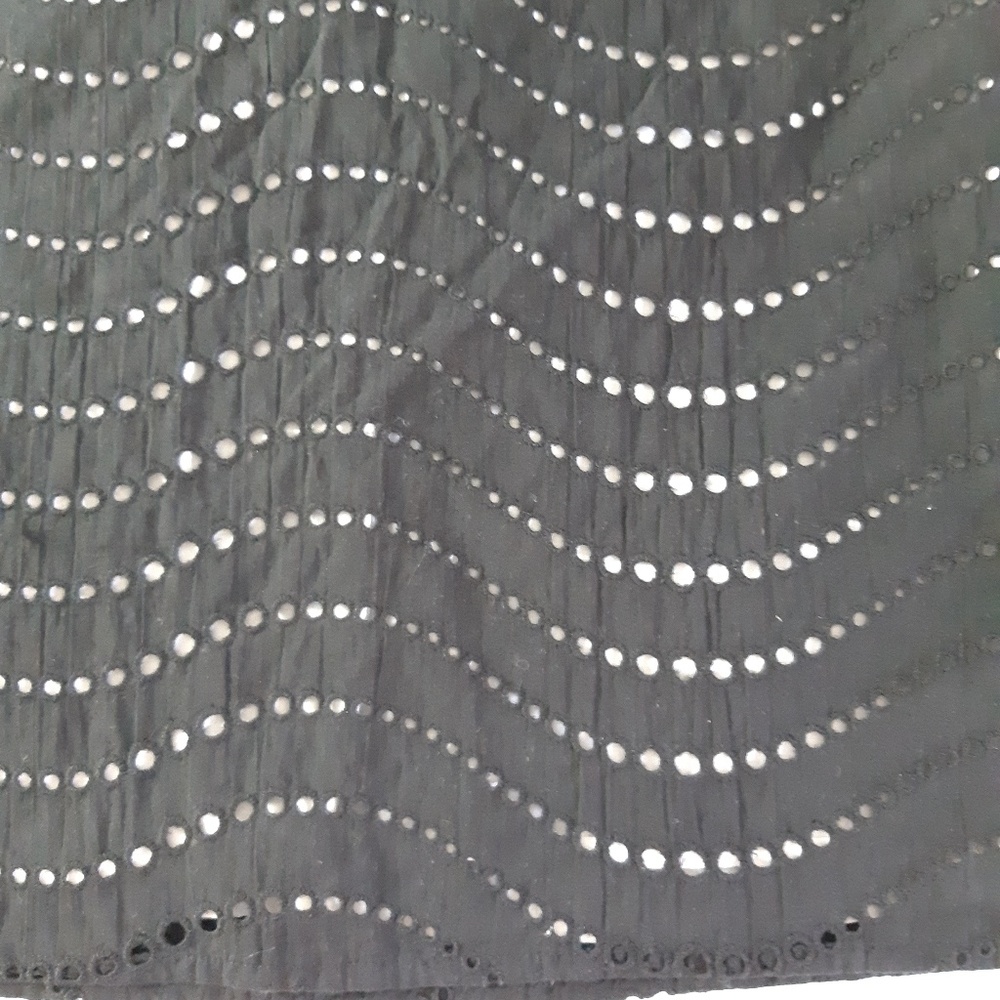 Ann Taylor Black Overlay skirt - Picture 2 of 6